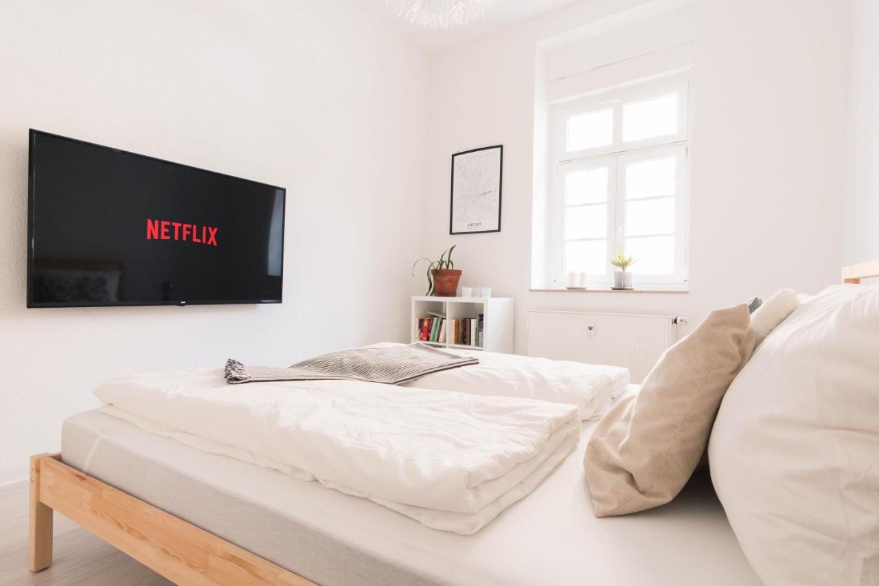 Gemutliche 45M² Wohnung Mit Netflix & Disney+ エアフルト エクステリア 写真