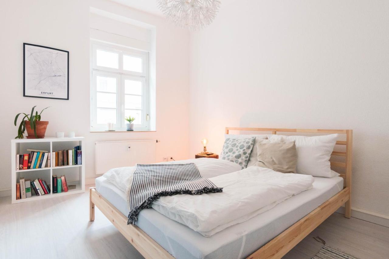 Gemutliche 45M² Wohnung Mit Netflix & Disney+ エアフルト エクステリア 写真